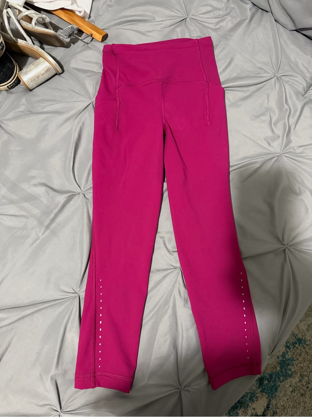 lululemon athletica Bright Magenta Cropped Leggings